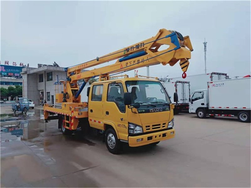 國六五十鈴18米高空作業(yè)車